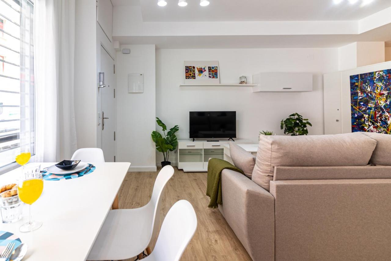 Malagueta Freshapartments マラガ エクステリア 写真